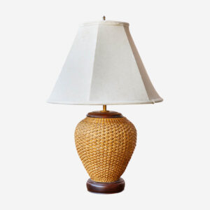 Classic Table Lamp - Image 1